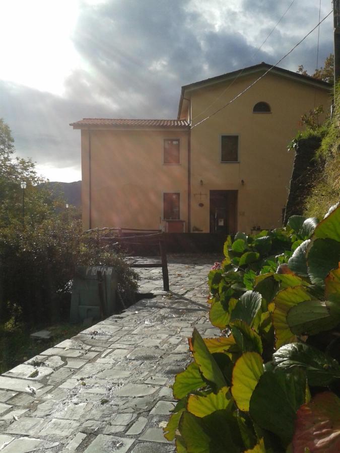 Pania forata hostel Stazzema Exterior foto