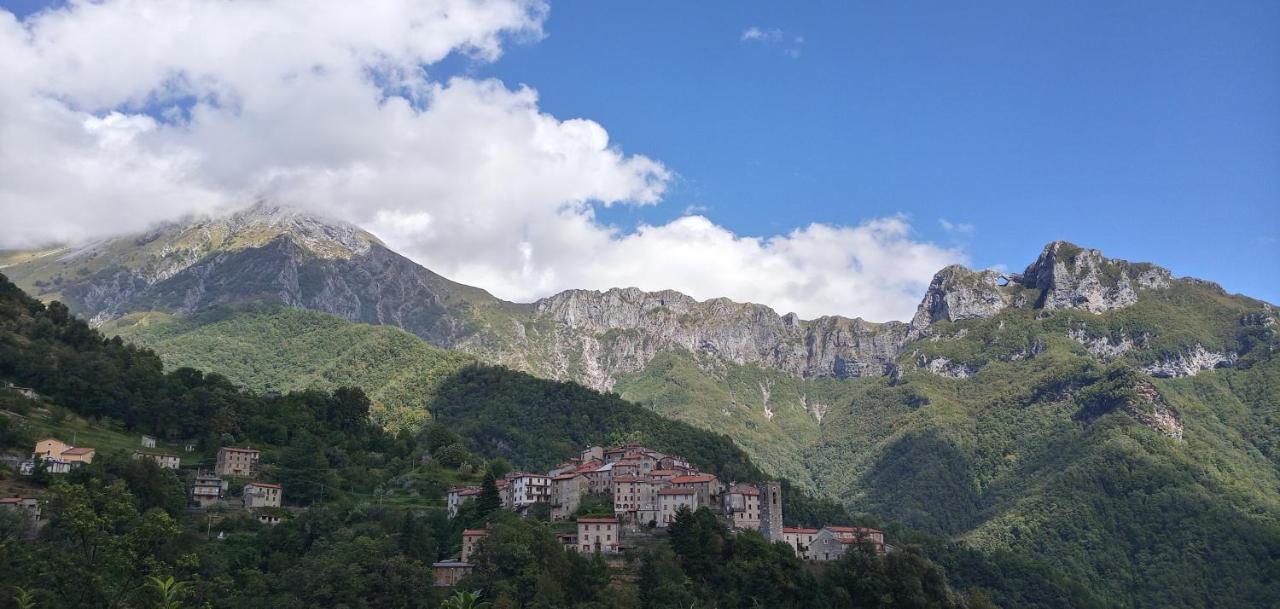 Pania forata hostel Stazzema Exterior foto