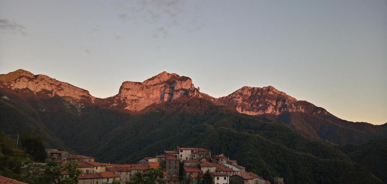 Pania forata hostel Stazzema Exterior foto
